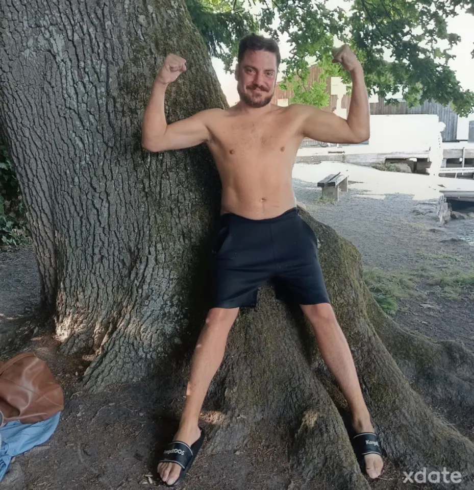 Stefano 34 jahre alt und bereits sehr erfahren — Foto 1
