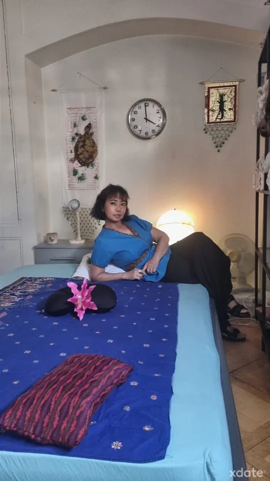 Tina Thai Öl-Entspannungsmassage, privat in der Stadt Bern. — Foto 1
