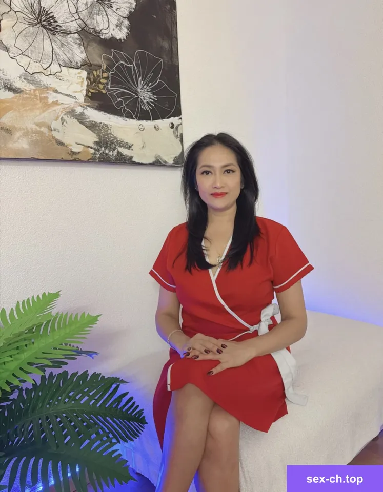 Ganzkörper-Thai-Massage bei Elena und Leya — Foto 1