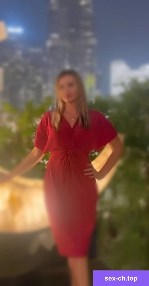 sexy vollbusige latina 24 h — Foto 1