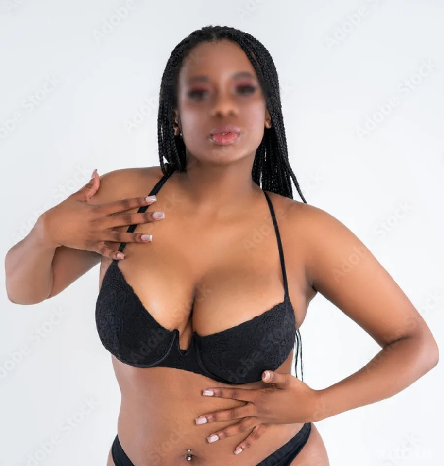 Sehr schönes Black Girl für geilsten Sex, Blasen pur, Zungenküsse ... — Foto 1