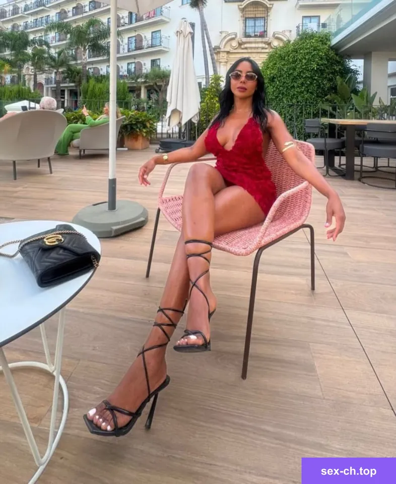 😈😈naomi zúrich😈😈 — Foto 1